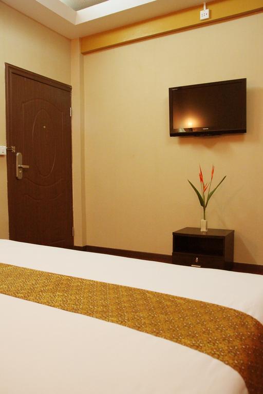 Visiting Card Hotel & Resort Bangkok Ngoại thất bức ảnh